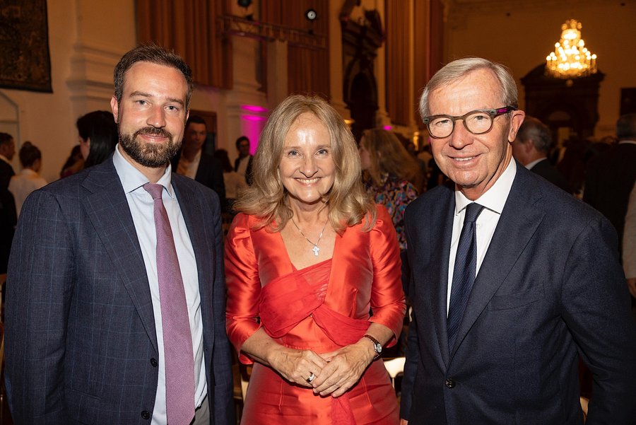 Landeshauptmann Wilfried Haslauer, Landeshauptmann-Stellvertreter Stefan Schnöll, Eva Weissenbacher