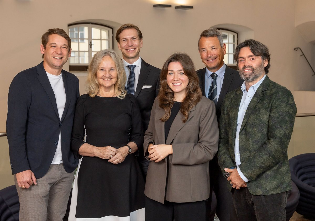 (v.l.n.r.) Philipp Schmölzer, Eva Weissenbacher, Dominique Schichtle, Lisa Frost, Markus Sattel und Alexander Egger (© Kolarik Fotografie) (v.l.n.r.) Philipp Schmölzer, Eva Weissenbacher, Dominique Schichtle, Lisa Frost, Markus Sattel und Alexander Egger (© Kolarik Fotografie)