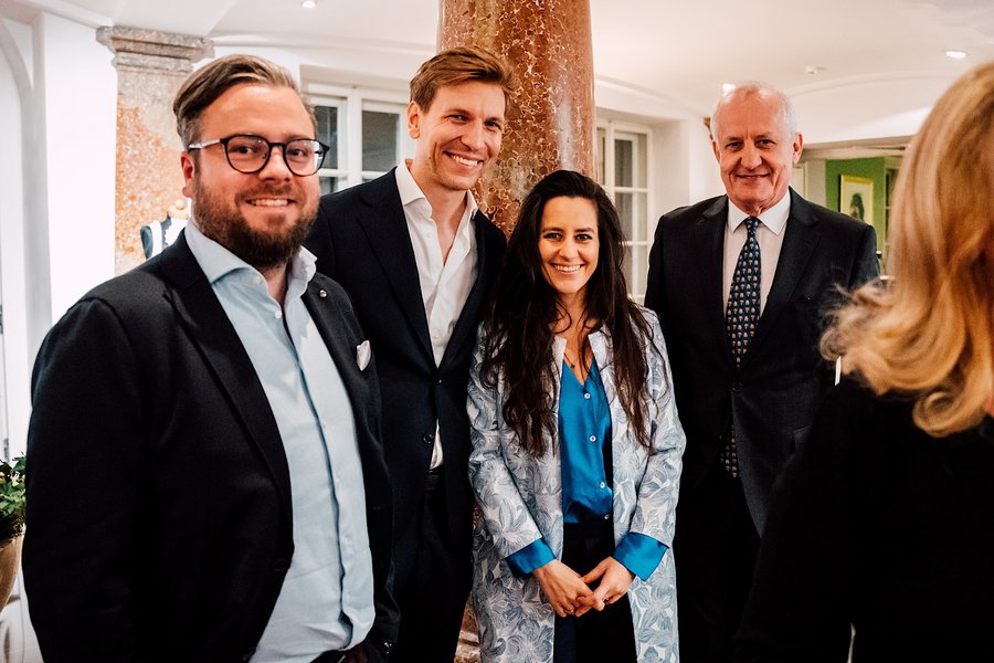 Christoph Gübitz (Gübitz Immobilien), Dominique Schichtle (Kunsthilfe Salzburg), Christina Roth (CR Ledermanufaktur), Helmut Roth (Roth Wirtschafts- und Unternehmenscoaching)