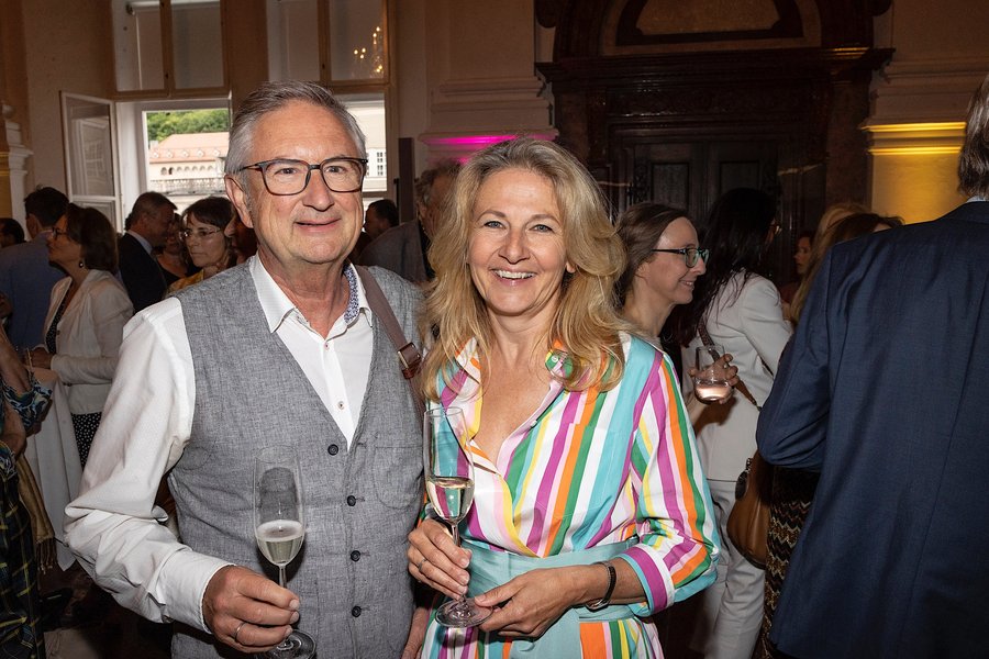 Uwe Büttner (SEEWALD Nemroyal GmbH), Heidi Friedberger (Akademie für Naturheilkunde)
