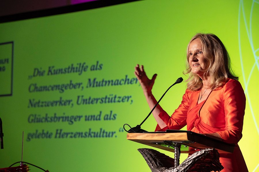 Eva Weissenbacher (Vorsitzende Kunsthilfe Salzburg)