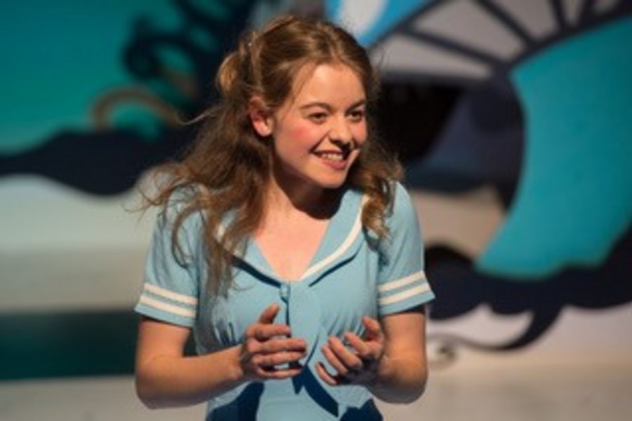 Helena May Heber in Alice im Wunderland, 2018 (Foto: Jan Friese)