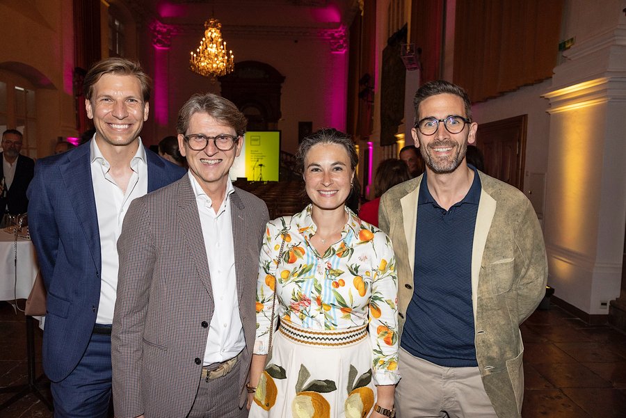 Dominique Schichtle, Gerald Schmidsberger (SCWP Schindhelm), Katrin Bointner, Daniel Szelényi (Salzburg Global Seminar)