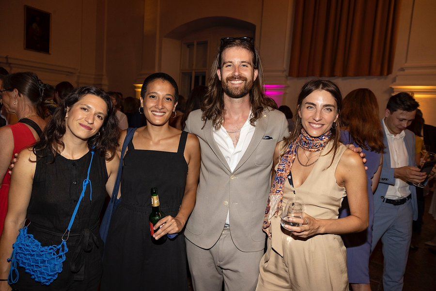 Olivia Mitterhuemer, Farah Deen, Dominic Muhrer mit Julia Löffelberger